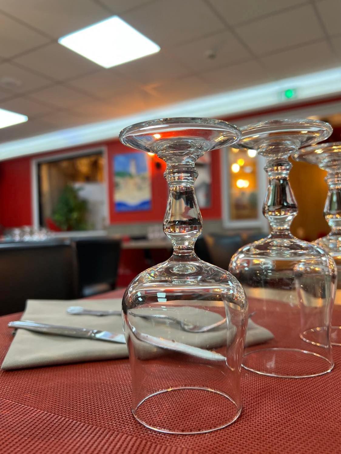 Au Petit Bonheur Otel La Tranche-sur-Mer Dış mekan fotoğraf