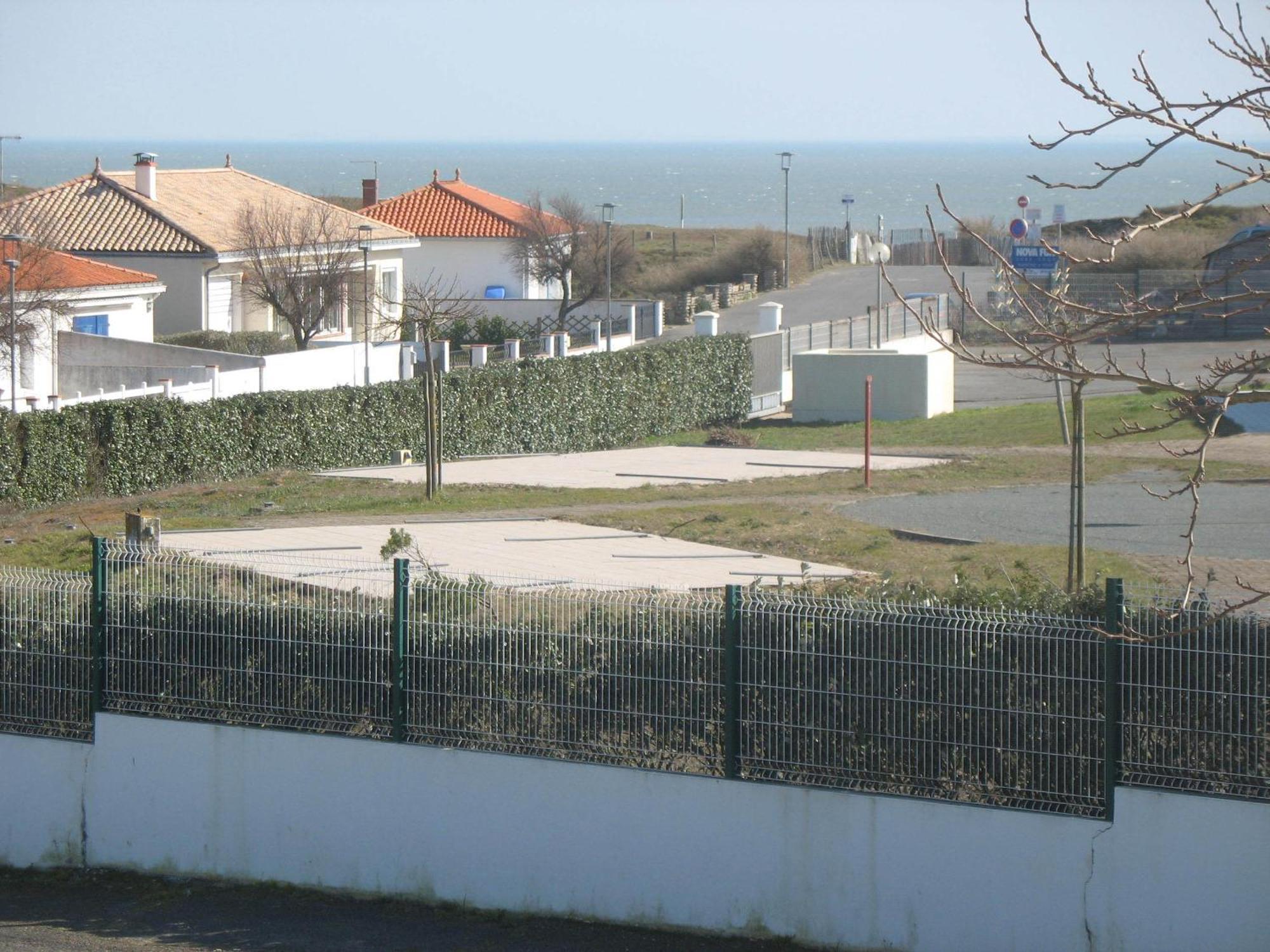 Au Petit Bonheur Otel La Tranche-sur-Mer Dış mekan fotoğraf