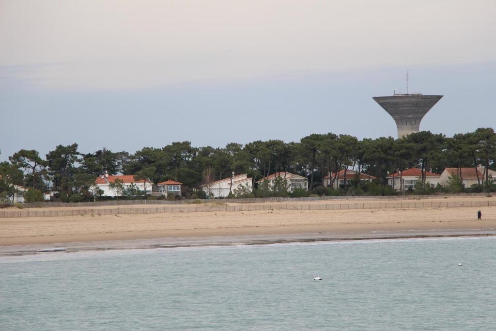 Au Petit Bonheur Otel La Tranche-sur-Mer Dış mekan fotoğraf
